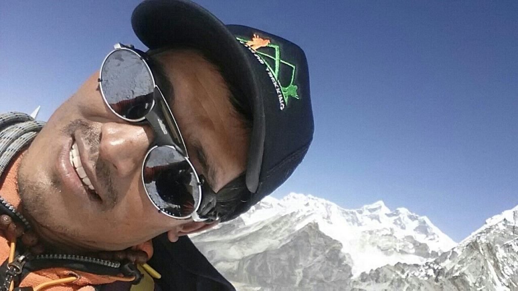 Climb Ama Dablam