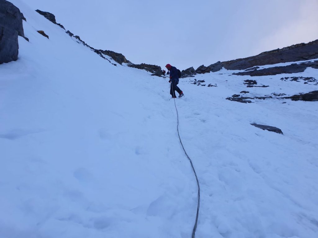 Steep Gondogoro La Pass
